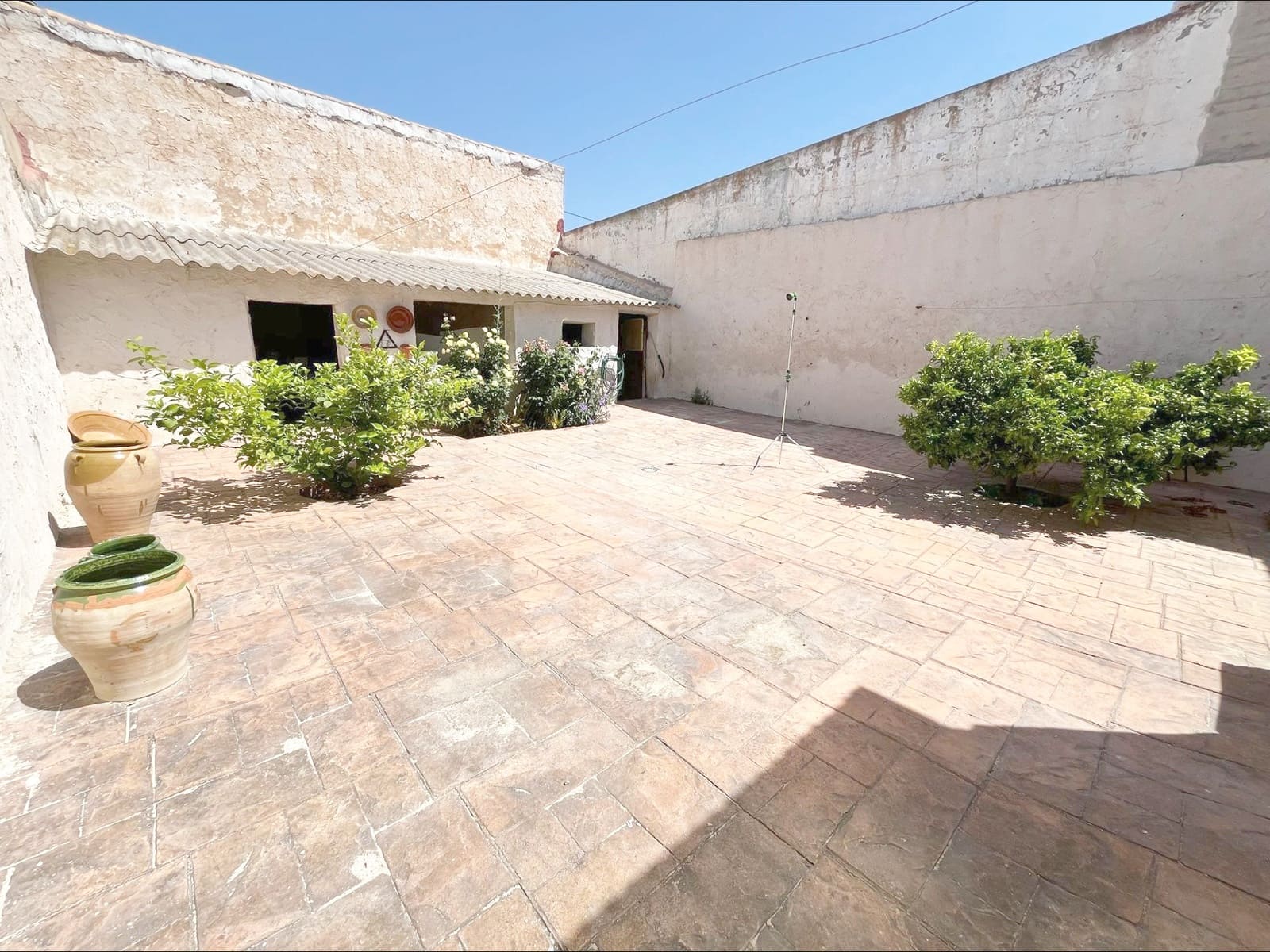 5 bedroom Finca/Country House for sale in Jumilla - € 158,000 (Ref: 9939987)