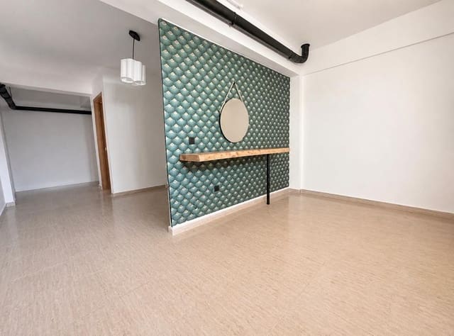 2 quarto Moradia Geminada para venda em Monforte del Cid - 230 000 € (Ref: 9955138)