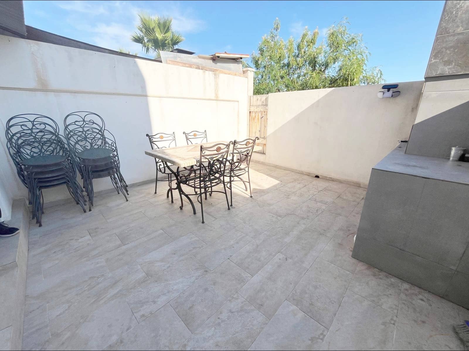 2 soveværelse Semi-Rækkehus til salg i Monforte del Cid - € 230.000 (Ref: 9955138)