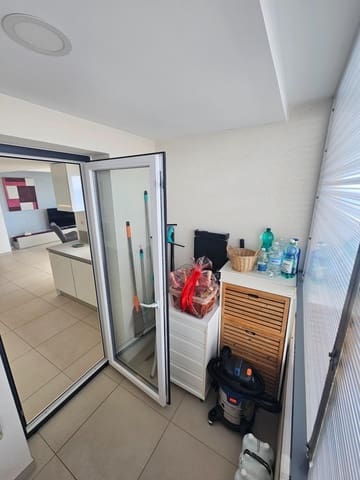 3 soverom Penthouse til salgs i Torrevieja med svømmebasseng - € 795 000 (Ref: 9823238)