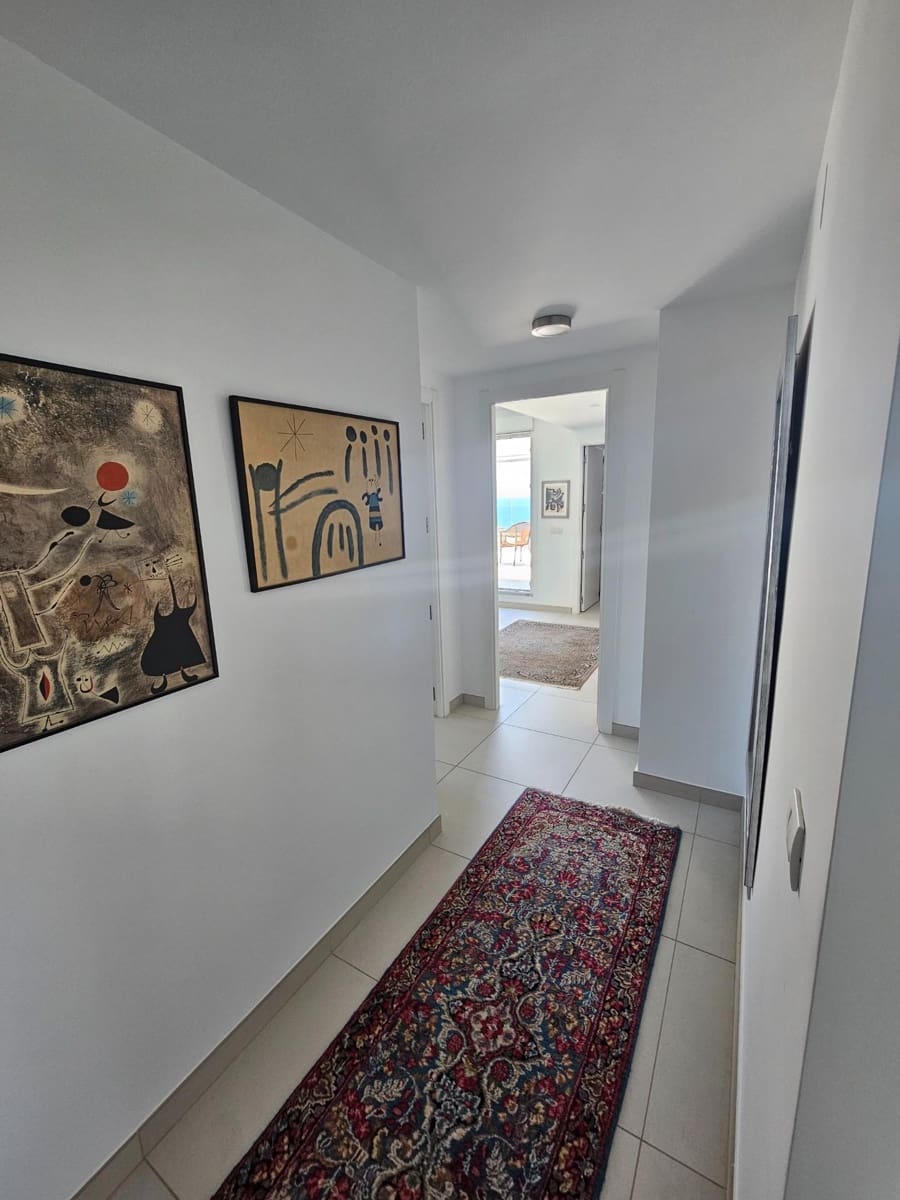 3 sypialnia Penthouse na sprzedaż w Torrevieja z basenem - 795 000 € (Ref: 9823238)