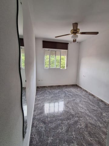 3 bedroom Flat for sale in Algezares, Murcia city with garage - € 159,000 (Ref: 9823240)