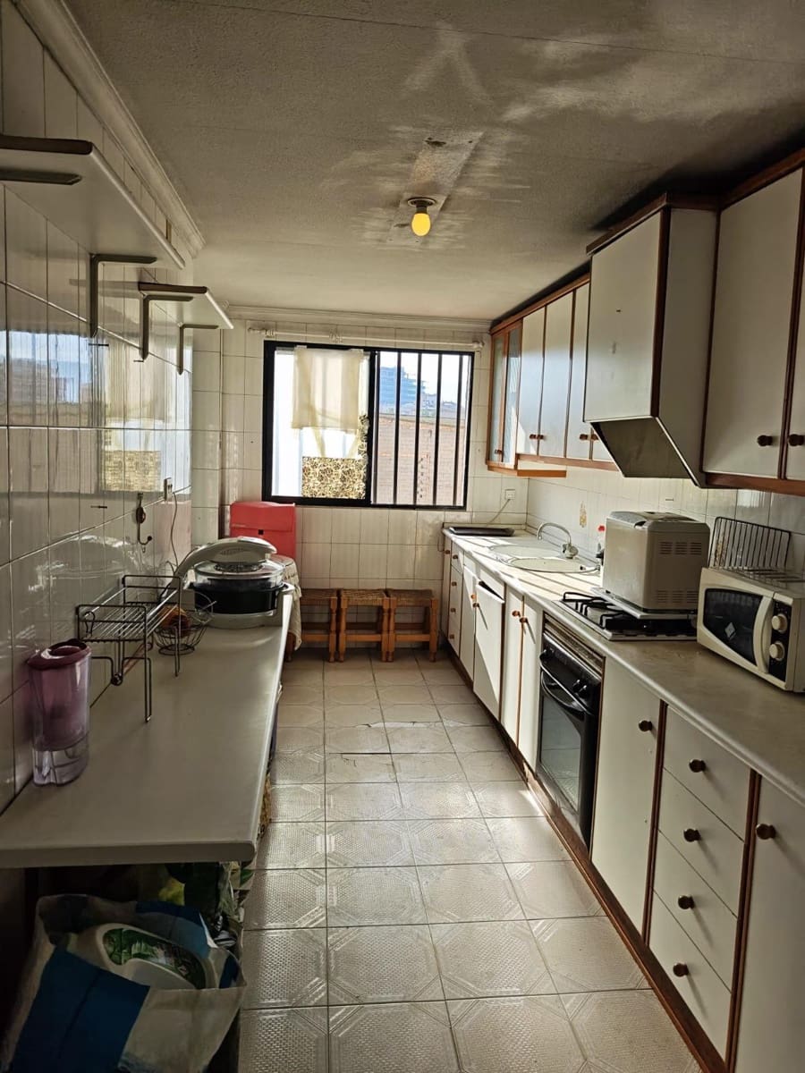 3 bedroom Flat for sale in Murcia city with garage - € 160,000 (Ref: 9823244)