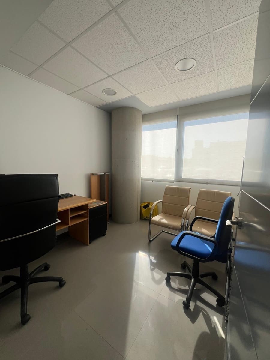 4 bedroom Office for rent in Murcia city with garage - € 1,500 (Ref: 9823245)