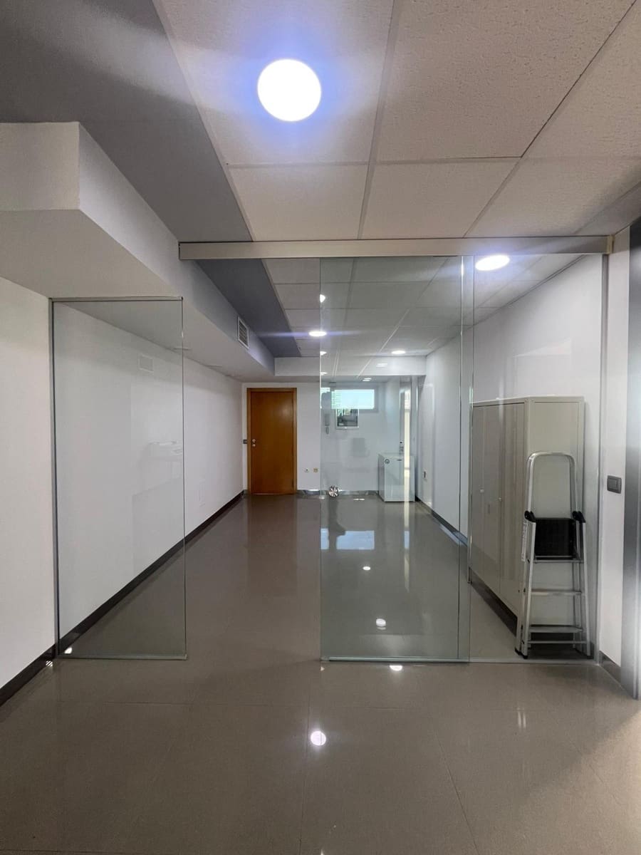 4 bedroom Office for rent in Murcia city with garage - € 1,500 (Ref: 9823245)