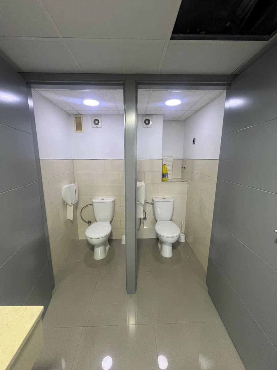4 bedroom Office for rent in Murcia city with garage - € 1,500 (Ref: 9823245)