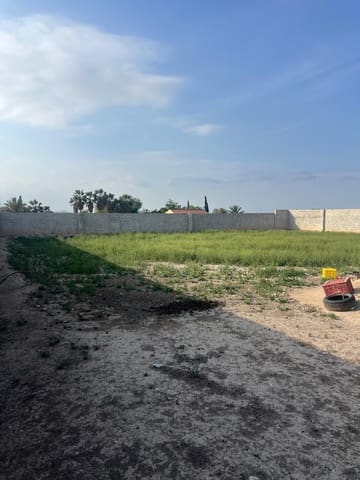 Finca/Landhuis te koop in Sangonera la Seca, Murcia stad met garage - € 159.000 (Ref: 9823251)