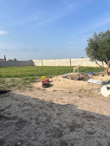 Finca/Landhuis te koop in Sangonera la Seca, Murcia stad met garage - € 159.000 (Ref: 9823251)