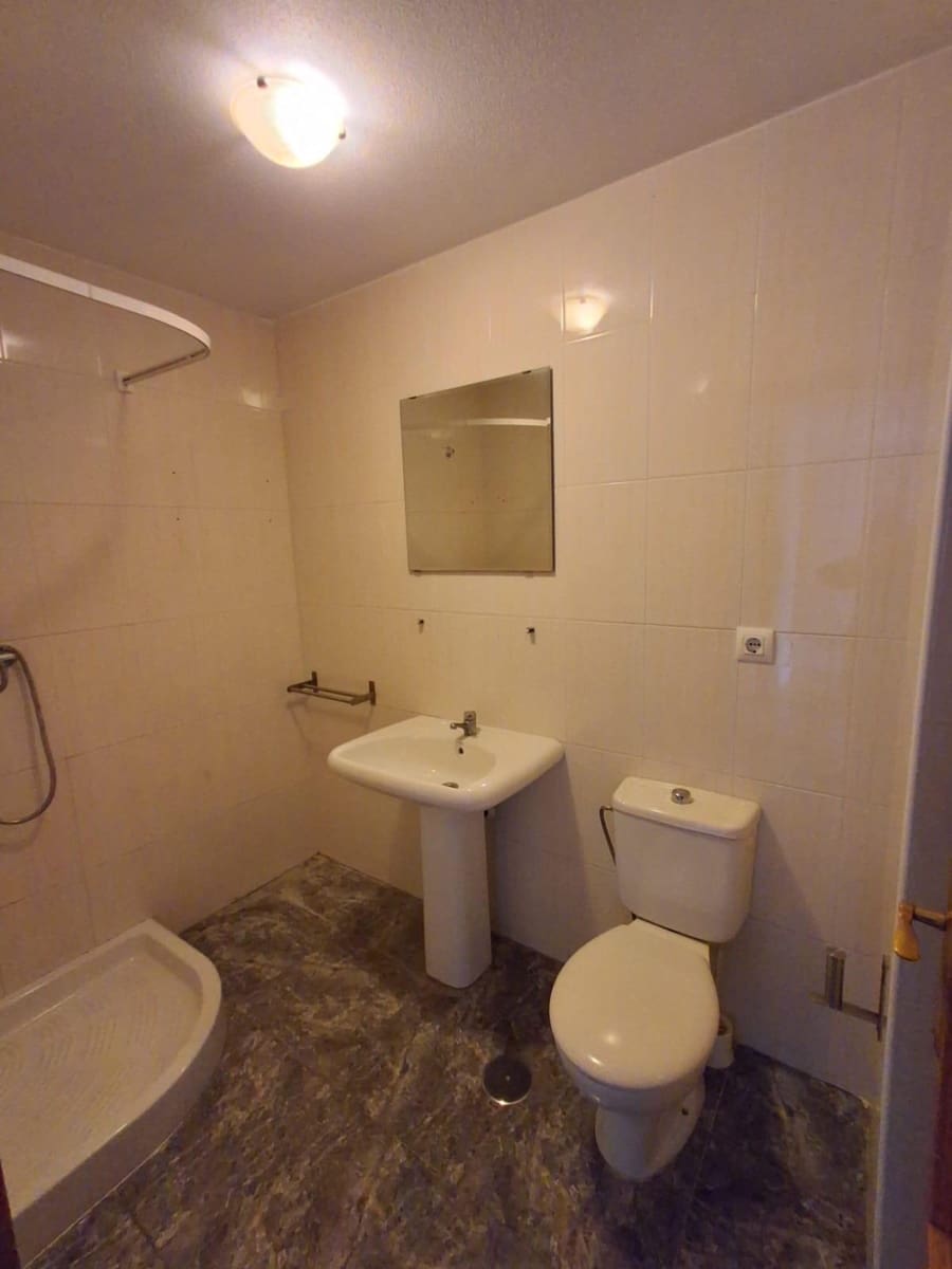 3 bedroom Flat for sale in Algezares with garage - € 159,000 (Ref: 9825478)
