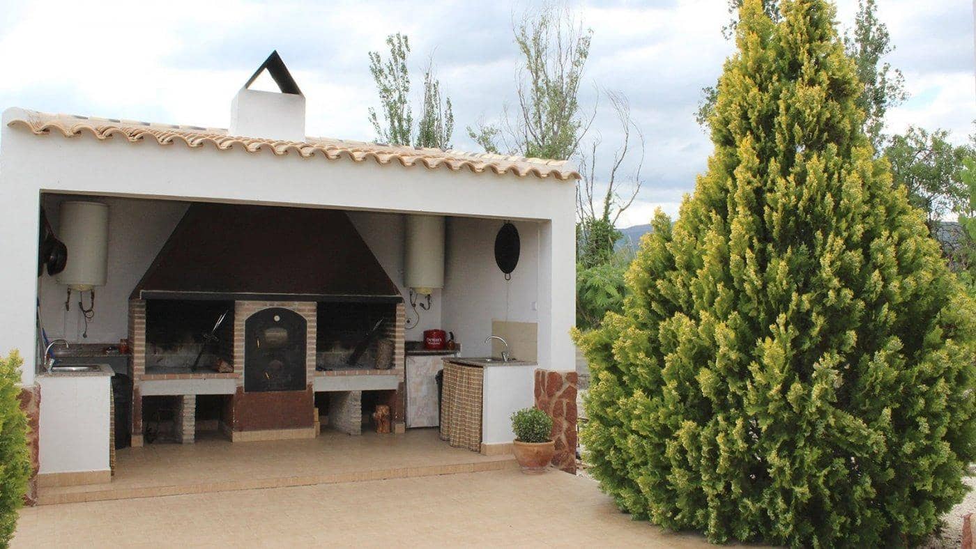 8 slaapkamer Villa te koop in Moratalla met zwembad garage - € 350.000 (Ref: 9825481)