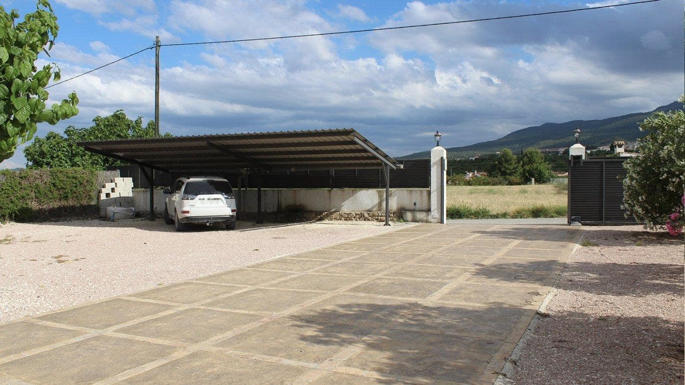 8 slaapkamer Villa te koop in Moratalla met zwembad garage - € 350.000 (Ref: 9825481)
