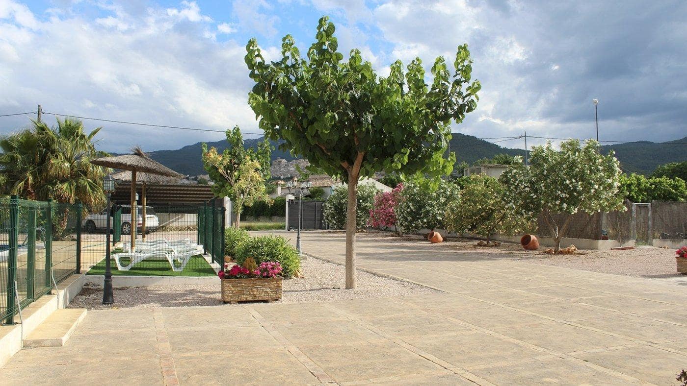 8 slaapkamer Villa te koop in Moratalla met zwembad garage - € 350.000 (Ref: 9825481)