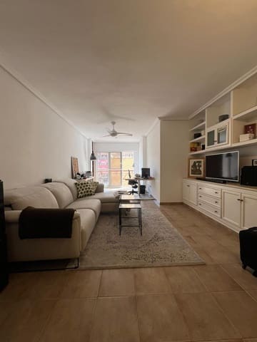 Piso de 4 habitaciones en Murcia ciudad en alquiler con garaje - 1.400 € (Ref: 9825483)