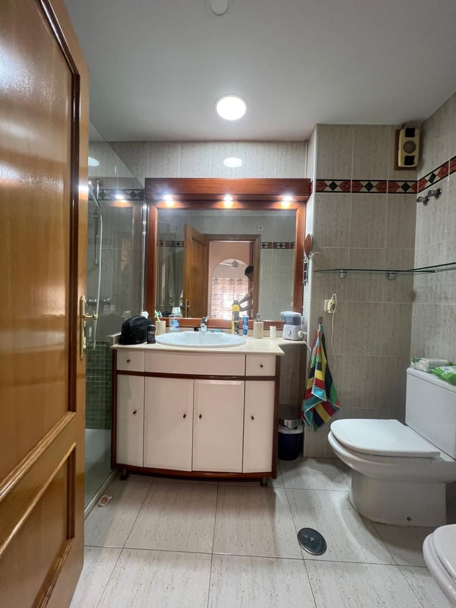 4 bedroom Flat for rent in Murcia city with garage - € 1,400 (Ref: 9825483)