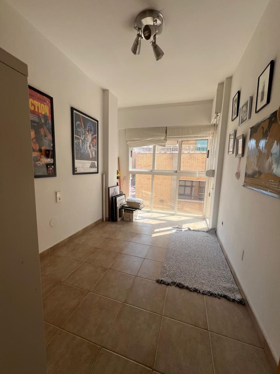 4 bedroom Flat for rent in Murcia city with garage - € 1,400 (Ref: 9825483)