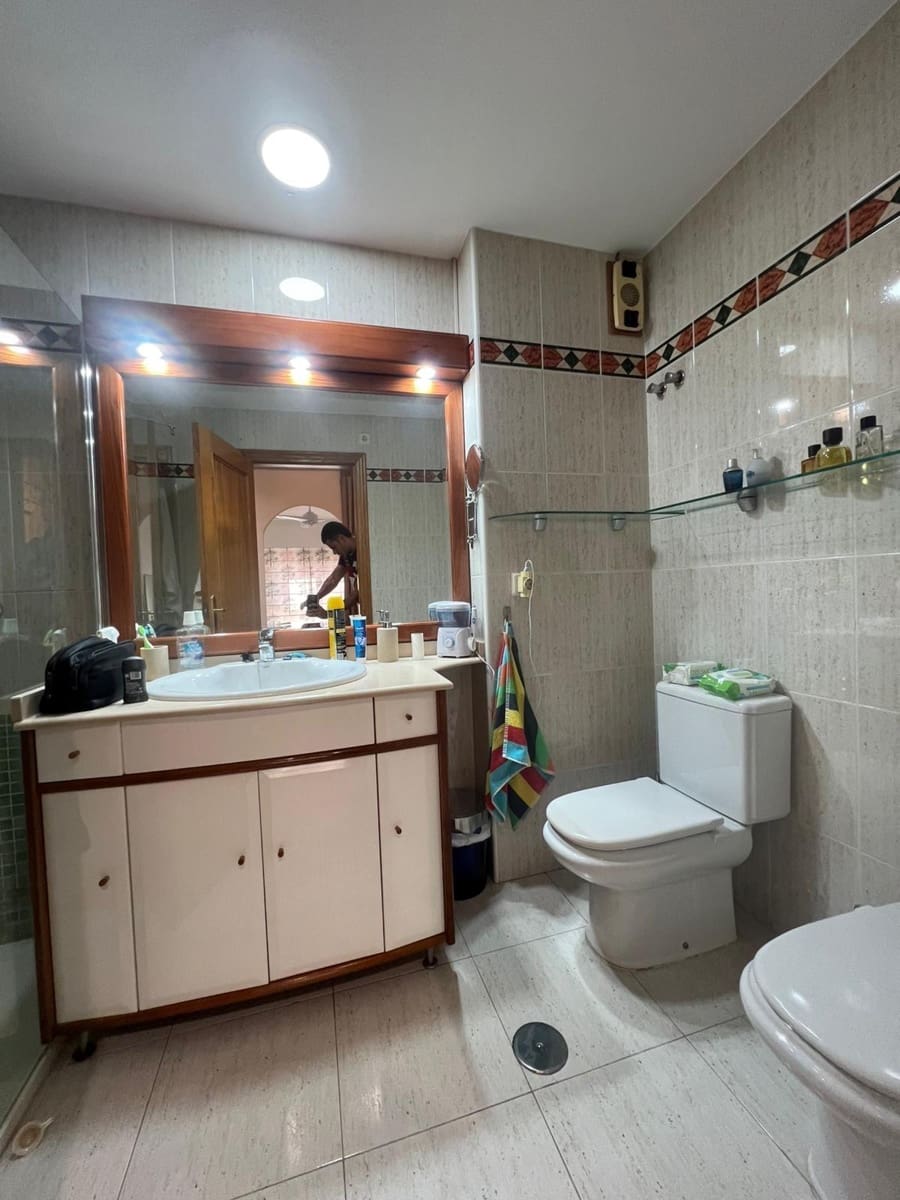4 bedroom Flat for rent in Murcia city with garage - € 1,400 (Ref: 9825483)