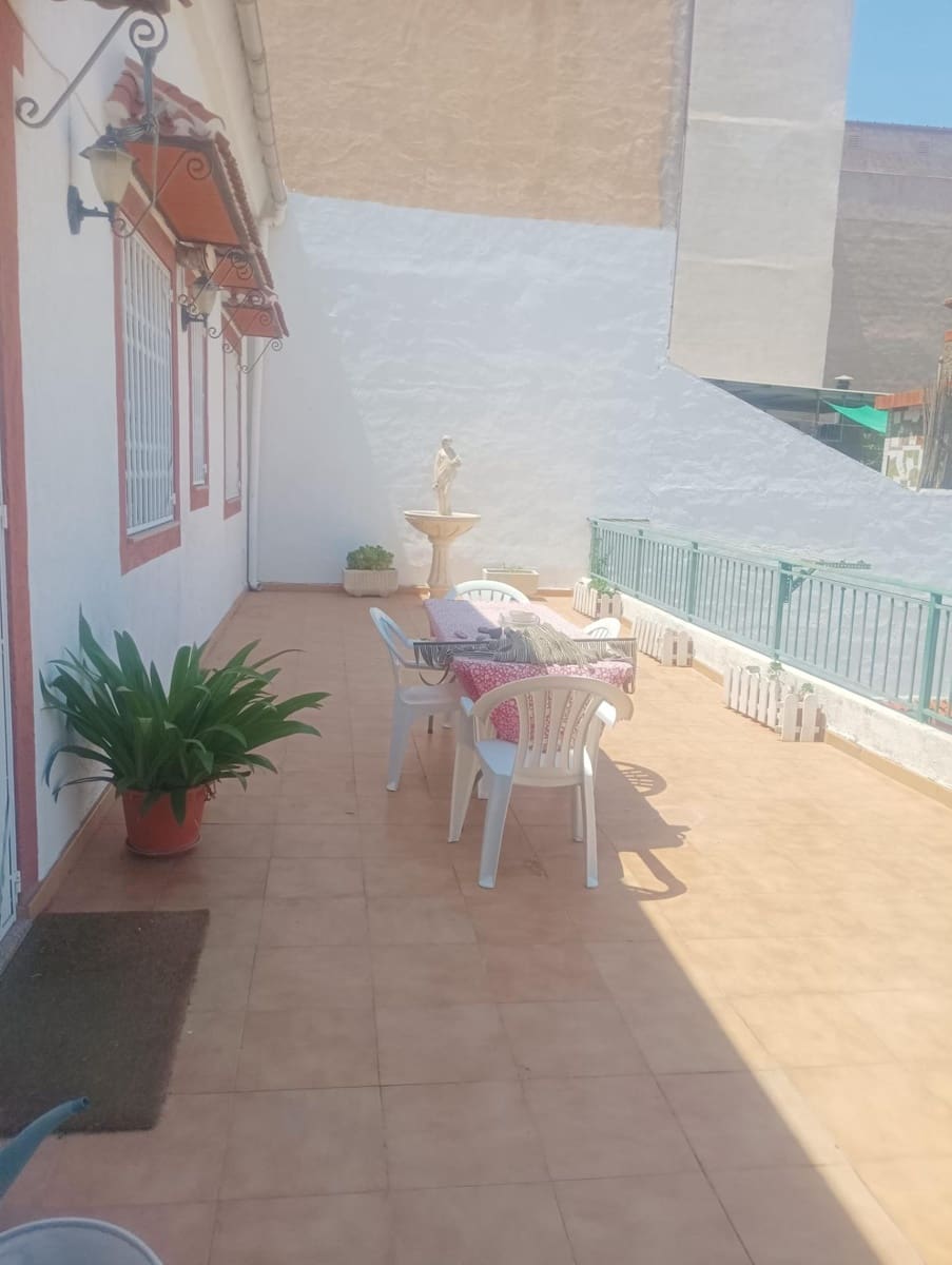 Chalet de 3 habitaciones en La Alberca en venta con piscina garaje - 399.000 € (Ref: 9825484)