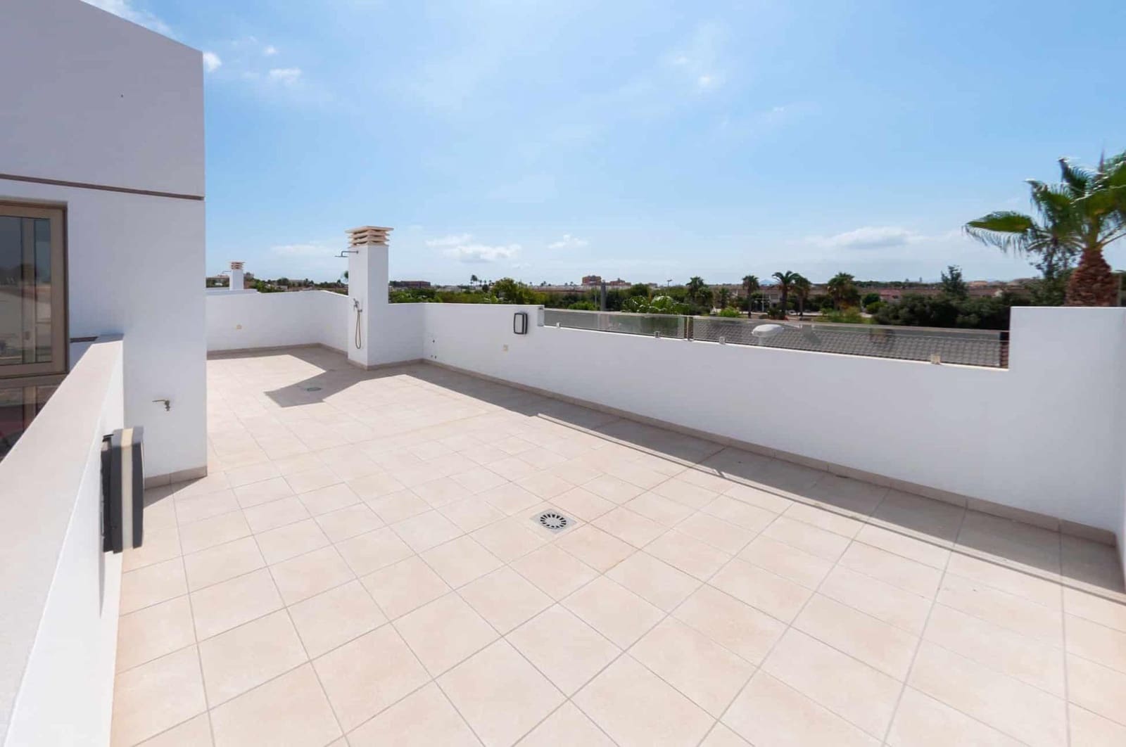 3 quarto Apartamento para venda em Los Alcazares com piscina garagem - 539 000 € (Ref: 9825491)