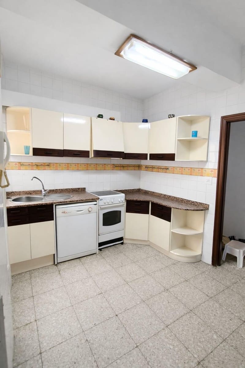 3 bedroom Flat for sale in Murcia city - € 250,000 (Ref: 9825494)