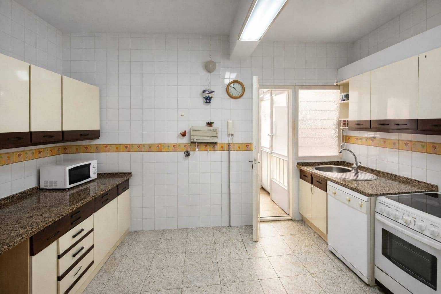 3 bedroom Flat for sale in Murcia city - € 250,000 (Ref: 9825494)