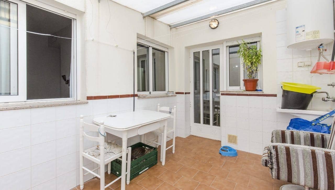 4 chambre Villa/Maison Mitoyenne à vendre à La Torre Golf Resort avec garage - 175 000 € (Ref: 9825499)