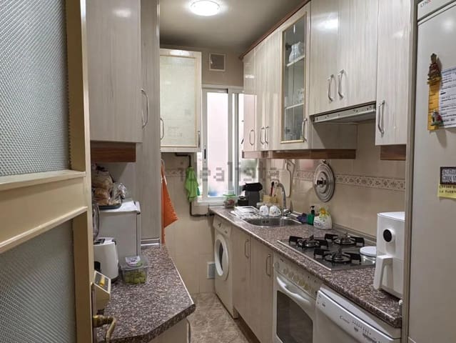 Piso de 4 habitaciones en El Carmen, Murcia ciudad en venta - 175.000 € (Ref: 9825501)