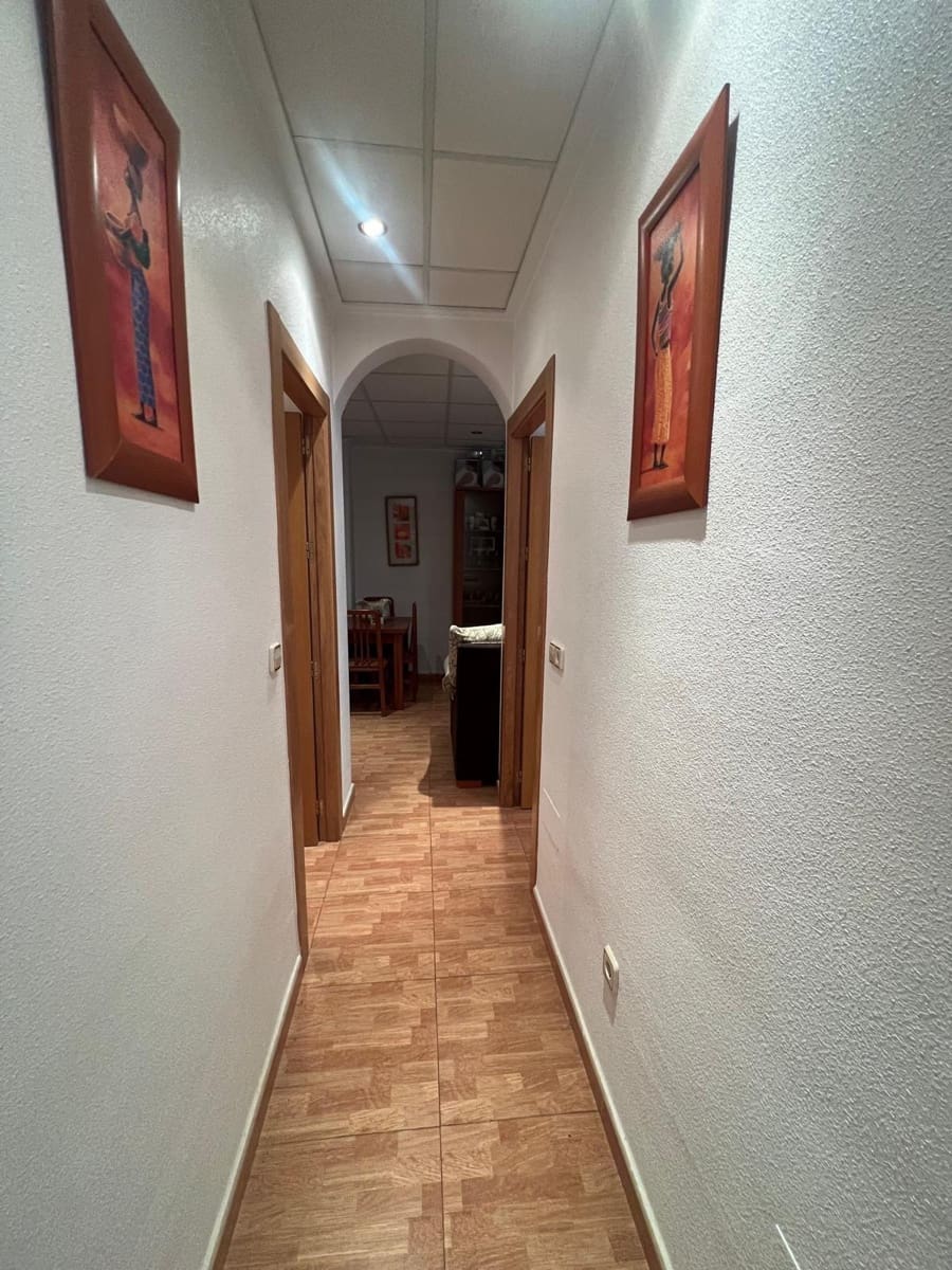 5 bedroom Apartment for sale in Murcia city with garage - € 189,000 (Ref: 9825504)