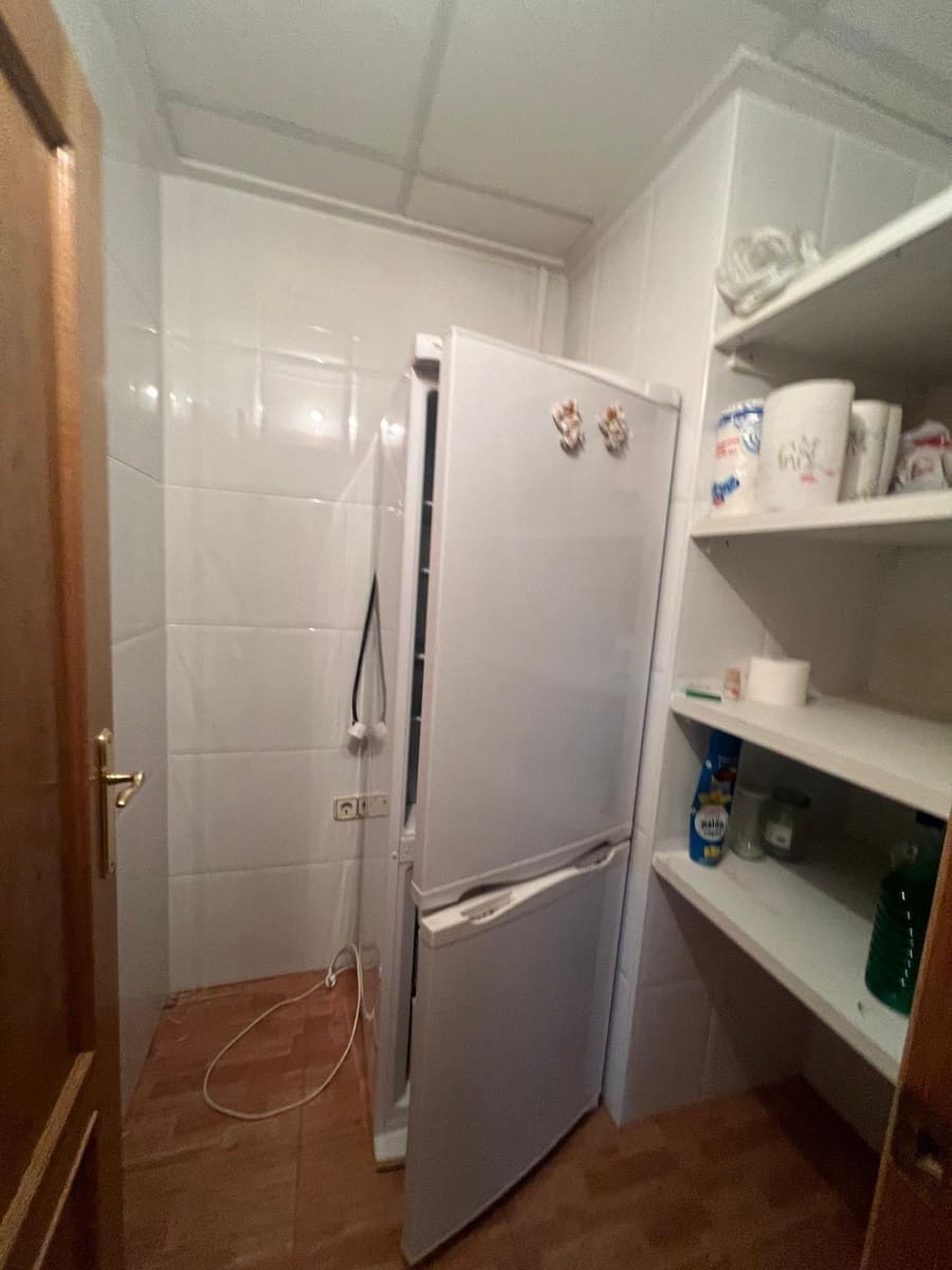 5 bedroom Apartment for sale in Murcia city with garage - € 189,000 (Ref: 9825504)