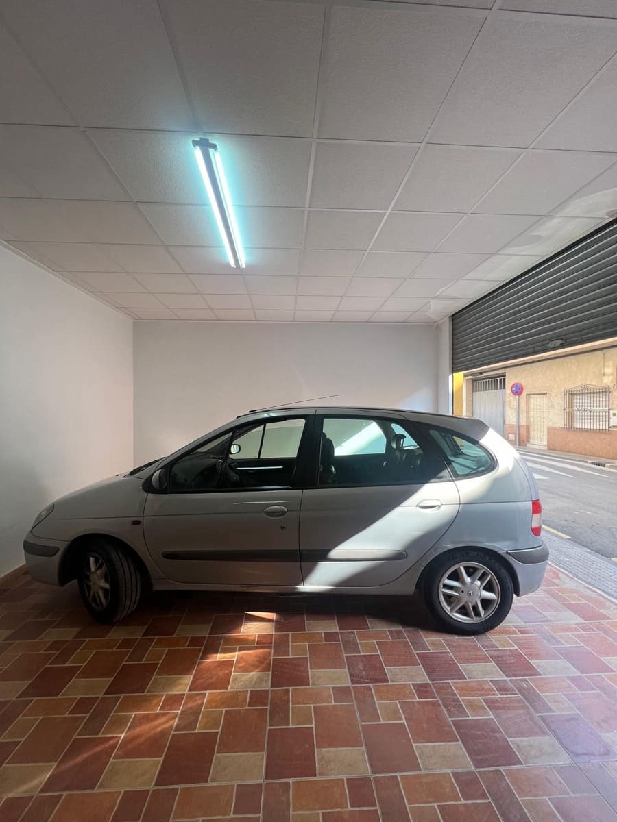 5 bedroom Apartment for sale in Murcia city with garage - € 189,000 (Ref: 9825504)
