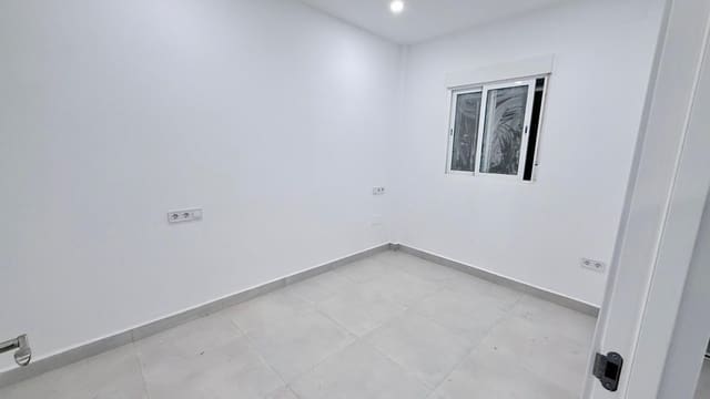 4 soveværelse Lejlighed til salg i Puente Tocinos, Murcia by - € 150.000 (Ref: 9825506)