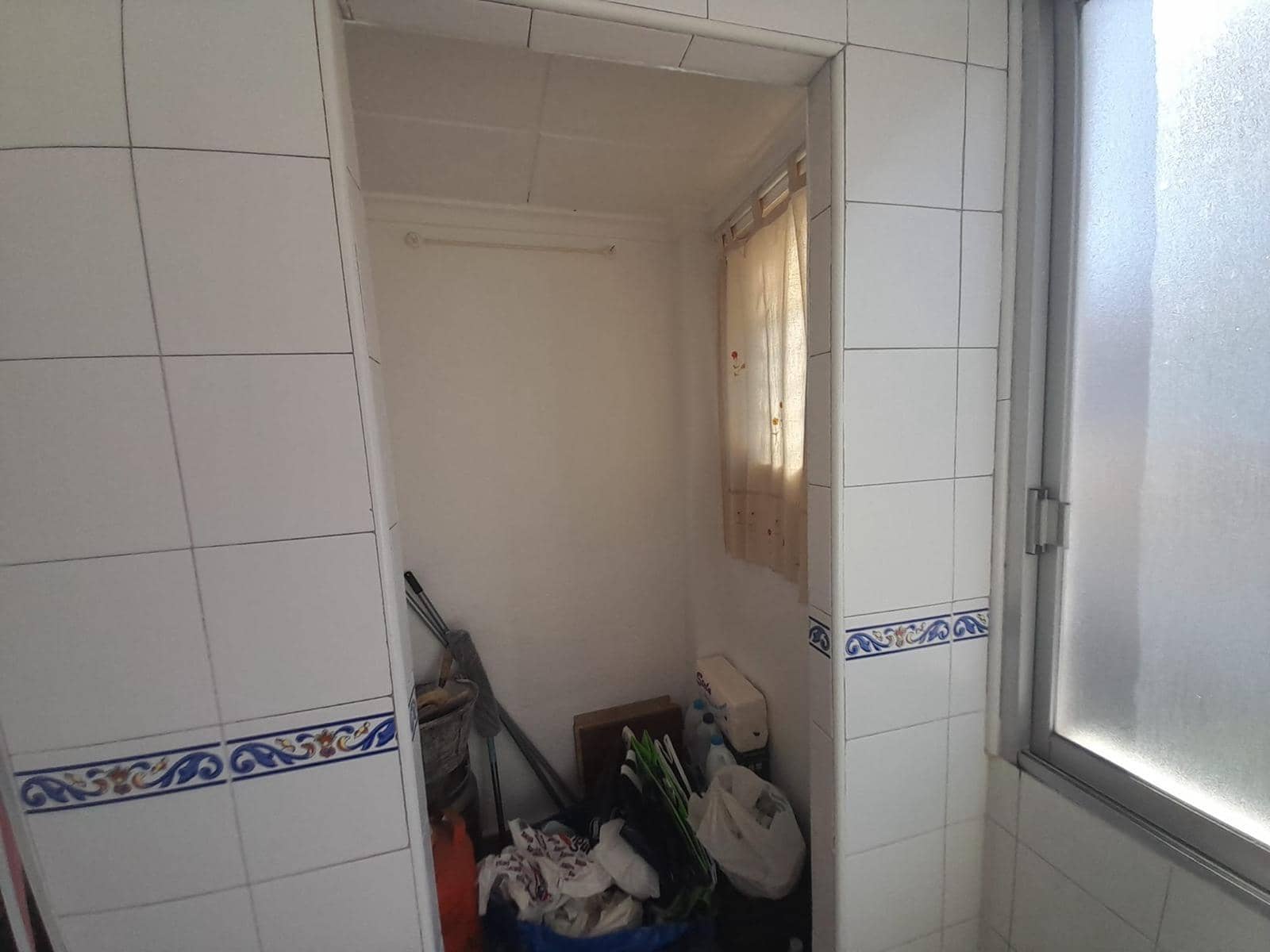 3 bedroom Flat for sale in Alcantarilla - € 145,000 (Ref: 9865402)