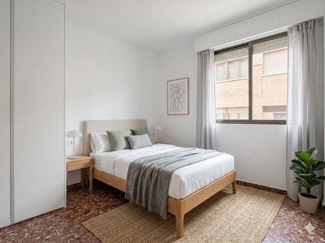 4 soveværelse Lejlighed til salg i El Carmen, Murcia by - € 168.000 (Ref: 9882105)