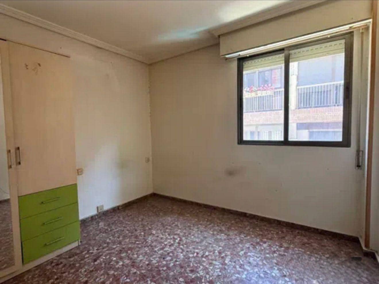 4 soveværelse Lejlighed til salg i Murcia by - € 168.000 (Ref: 9882105)
