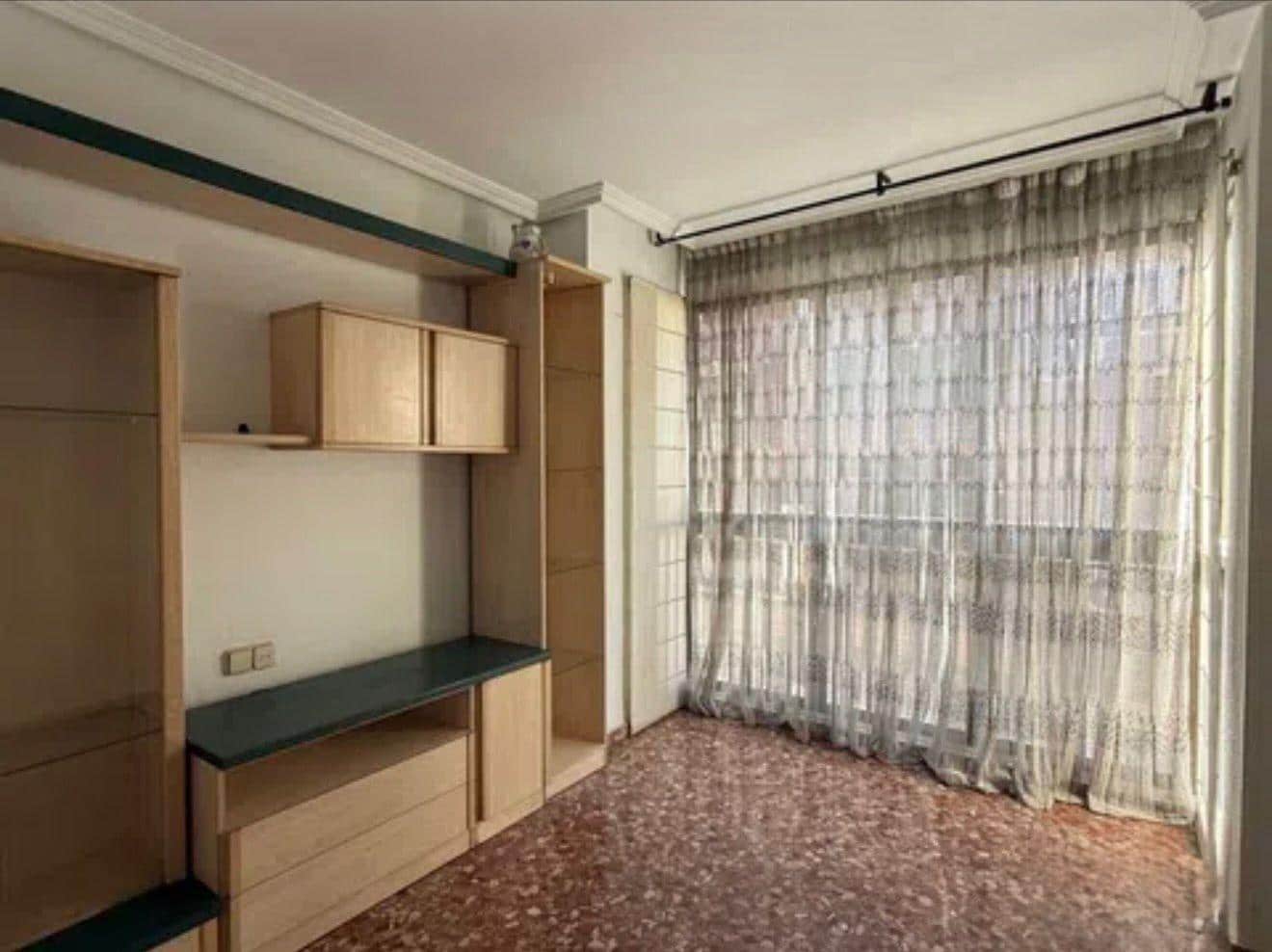 4 soveværelse Lejlighed til salg i Murcia by - € 168.000 (Ref: 9882105)