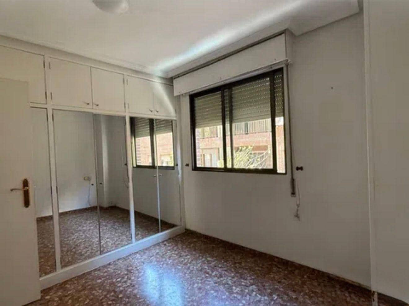 4 soveværelse Lejlighed til salg i Murcia by - € 168.000 (Ref: 9882105)