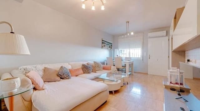 2 makuuhuone Omakotitalo myytävänä paikassa Ciudad, San Javier mukana uima-altaan 
autotalli - 156 000 € (Ref: 9509736)