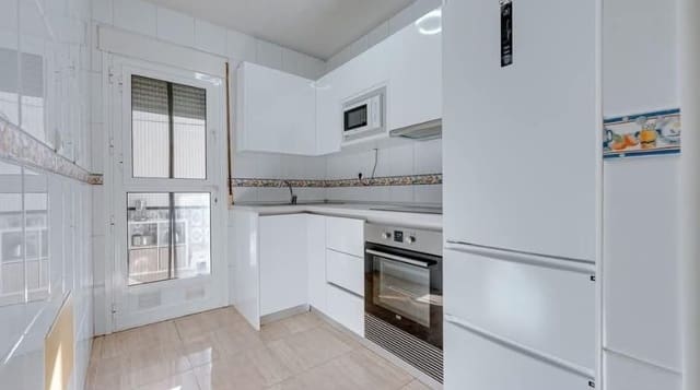 2 makuuhuone Omakotitalo myytävänä paikassa Ciudad, San Javier mukana uima-altaan 
autotalli - 156 000 € (Ref: 9509736)