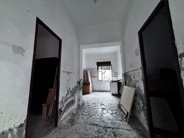 3 bedroom Villa for sale in San Miguel de Salinas - € 80,000 (Ref: 9509738)