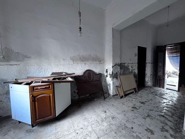 3 bedroom Villa for sale in San Miguel de Salinas - € 80,000 (Ref: 9509738)