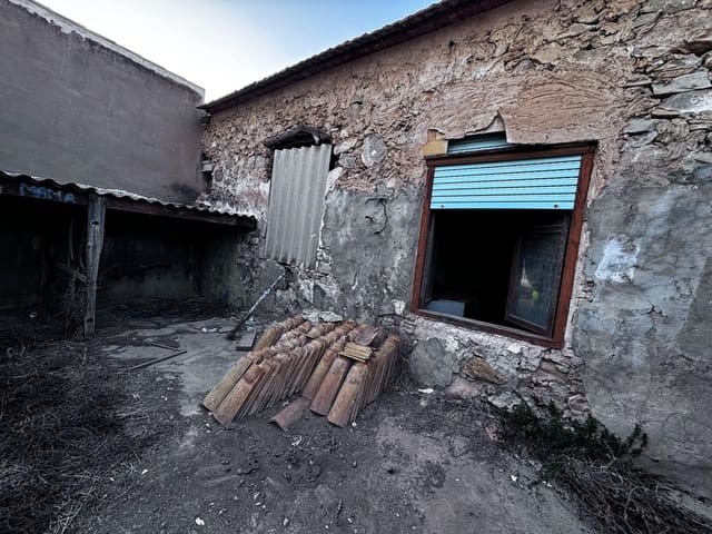 3 bedroom Villa for sale in San Miguel de Salinas - € 80,000 (Ref: 9509738)