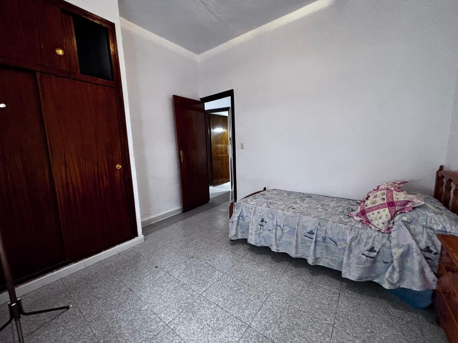 Casa de 4 habitaciones en San Miguel de Salinas en venta - 210.000 € (Ref: 9509740)