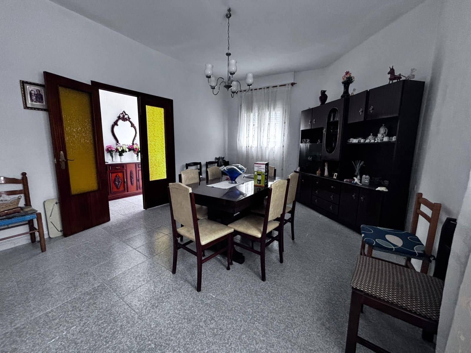 Casa de 4 habitaciones en San Miguel de Salinas en venta - 210.000 € (Ref: 9509740)