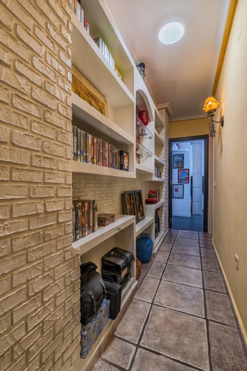 Piso de 3 habitaciones en Orihuela en venta - 215.000 € (Ref: 9509742)