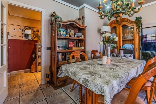 Piso de 3 habitaciones en Dehesa de Campoamor, Orihuela en venta - 215.000 € (Ref: 9509742)