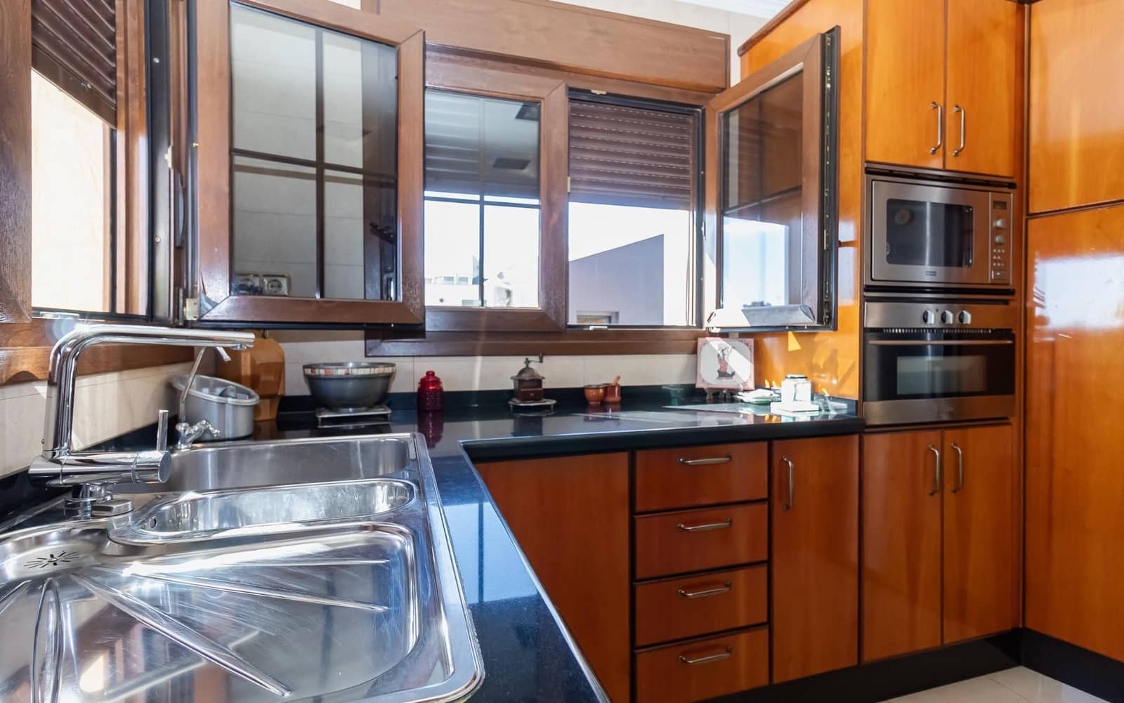 2 bedroom Villa for sale in San Miguel de Salinas with pool - € 380,000 (Ref: 9509744)