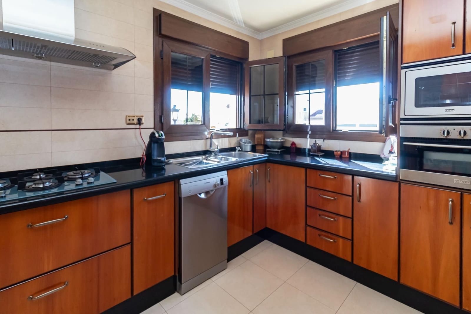 2 bedroom Villa for sale in San Miguel de Salinas with pool - € 380,000 (Ref: 9509744)