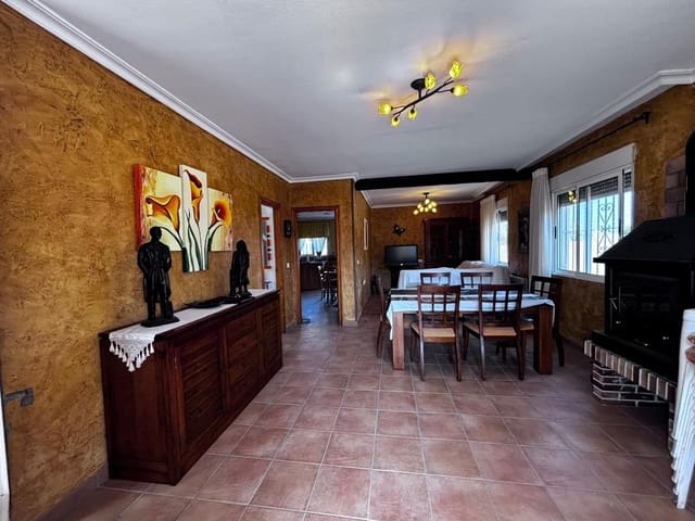 2 soverom Hus til salgs i El Chaparral, Torrevieja med svømmebasseng garasje - € 250 000 (Ref: 9509745)