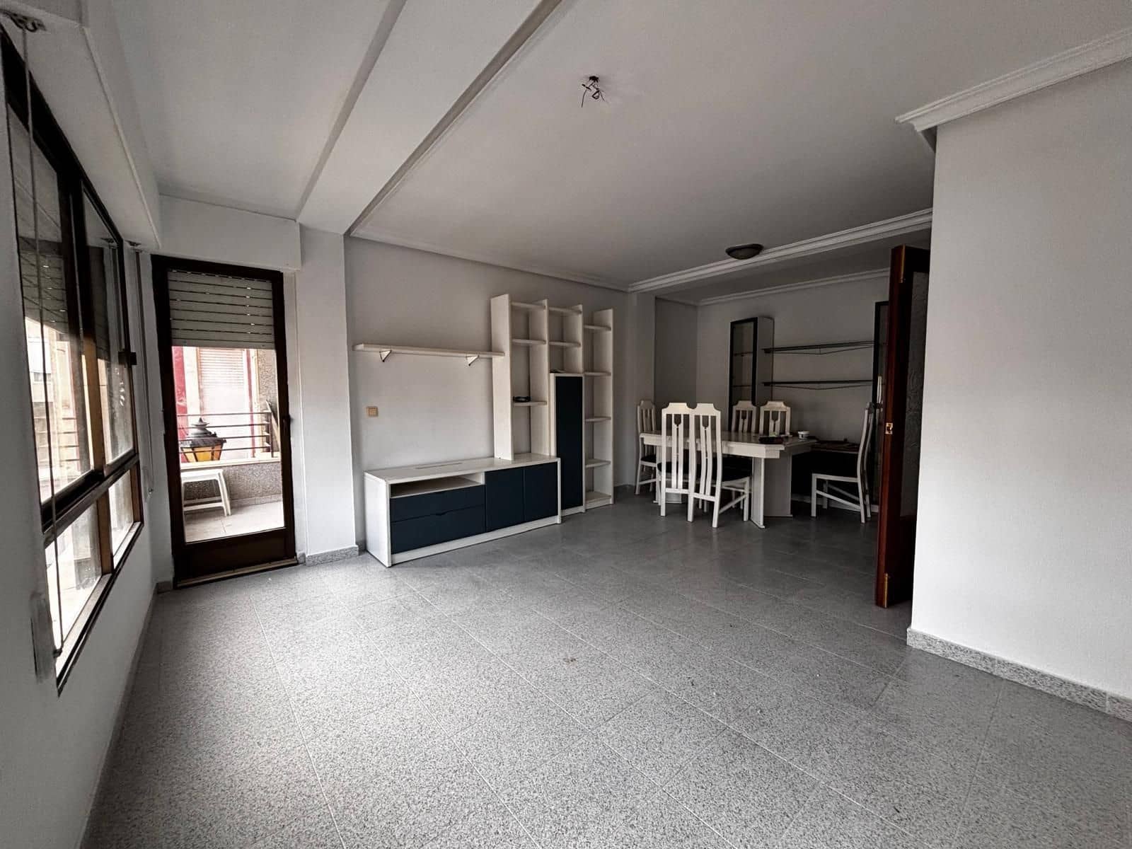 3 bedroom Flat for sale in San Miguel de Salinas - € 150,000 (Ref: 9509747)