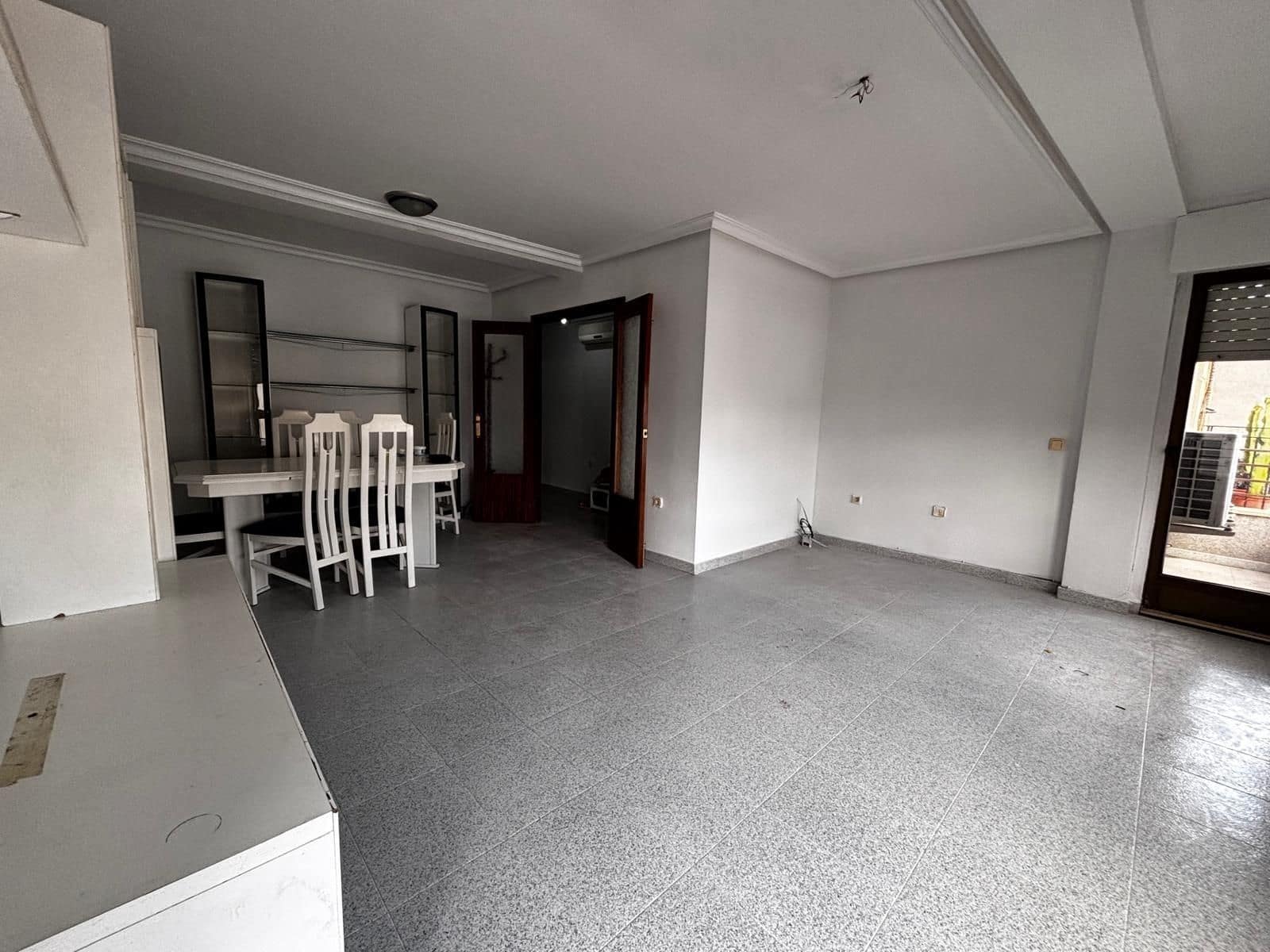 3 bedroom Flat for sale in San Miguel de Salinas - € 150,000 (Ref: 9509747)