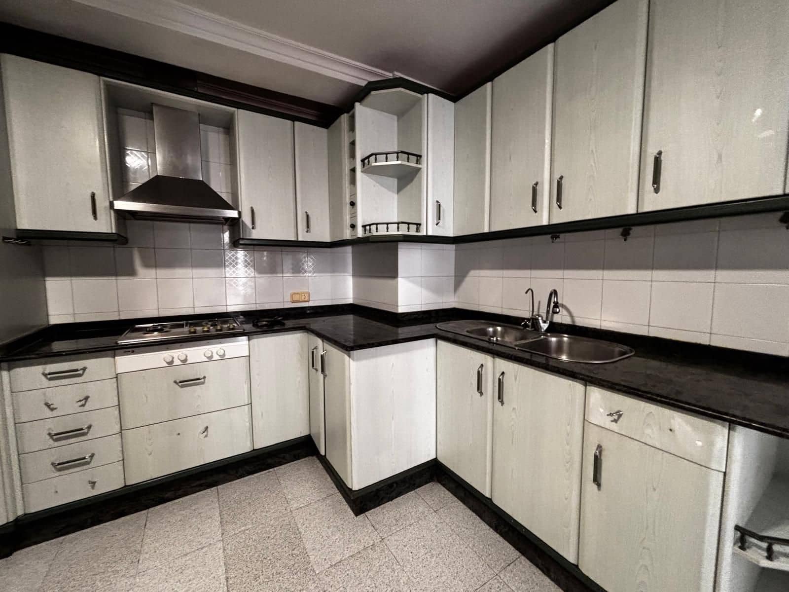 3 bedroom Flat for sale in San Miguel de Salinas - € 150,000 (Ref: 9509747)